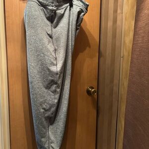 Woman’s green Jogger Sweatpants
